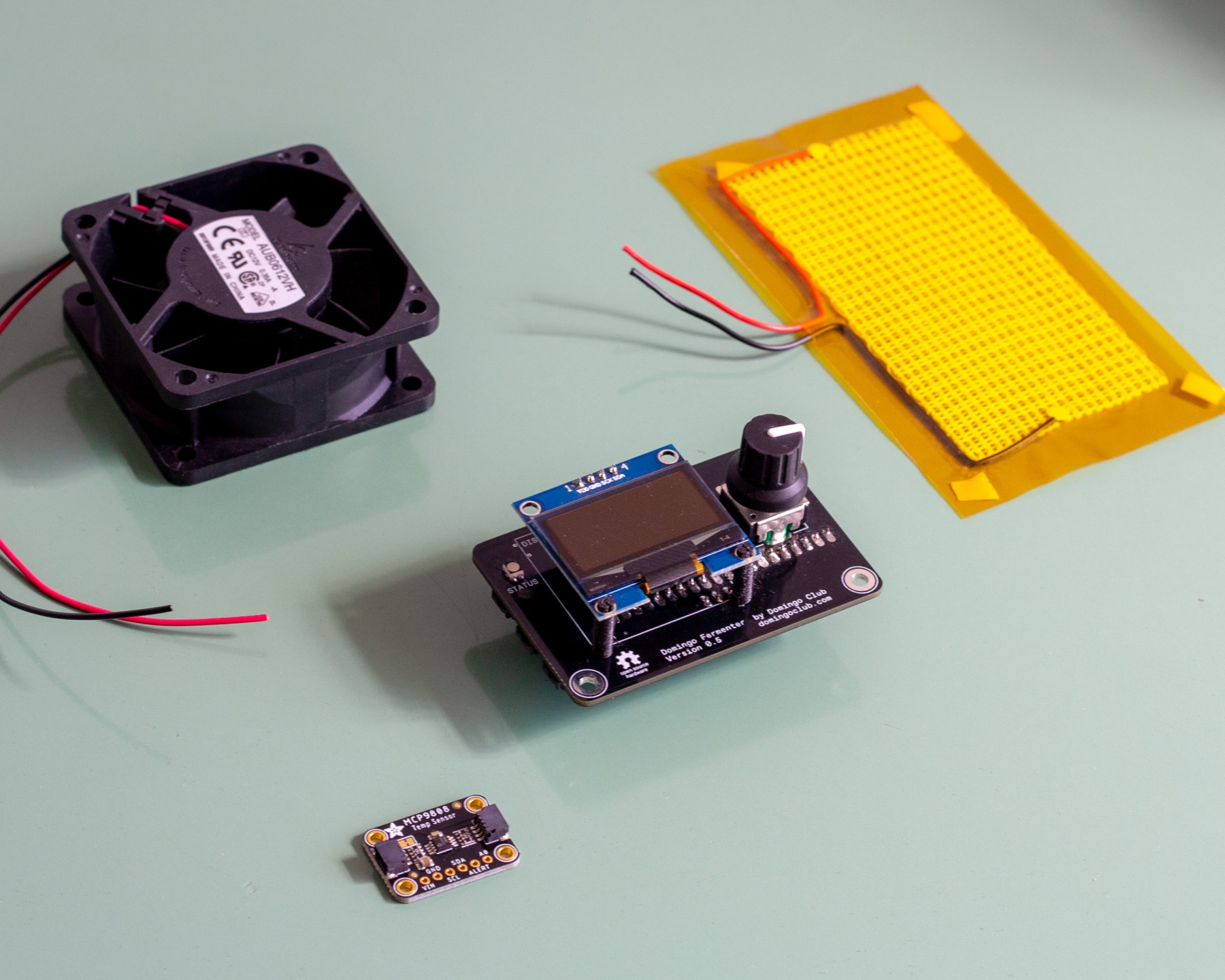 electronic-kit-cropped.jpg